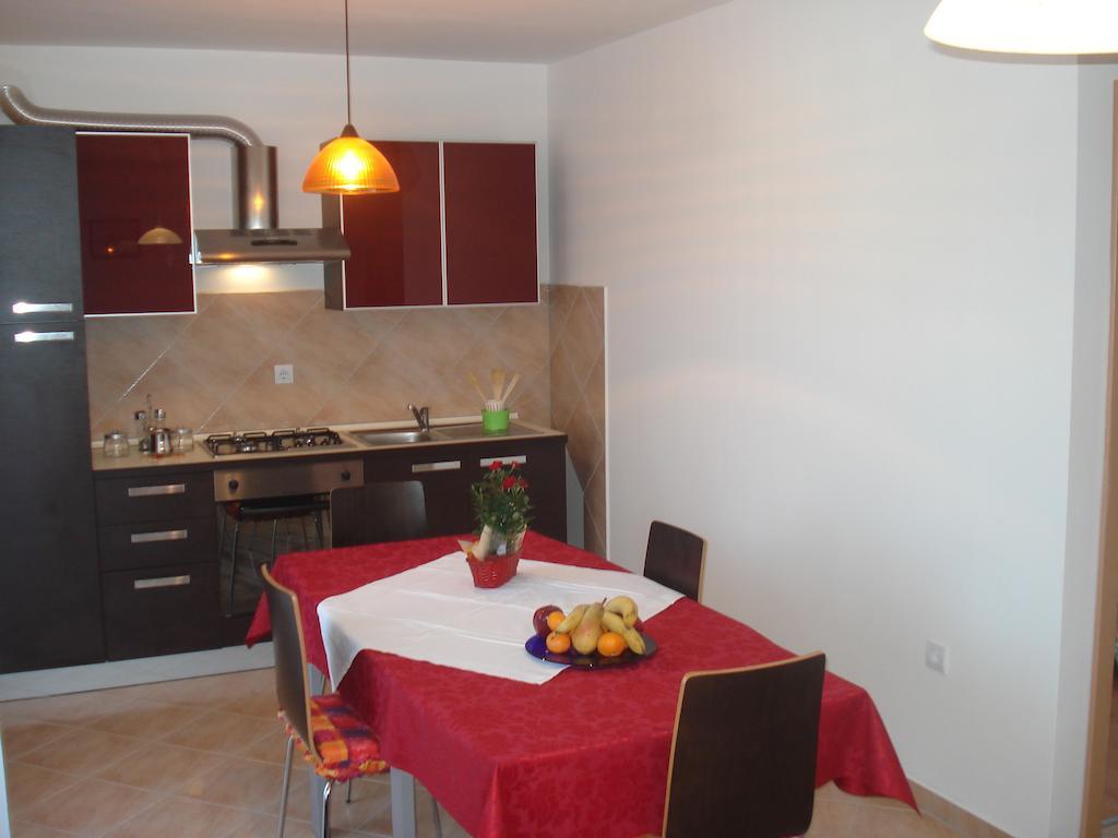 Apartments Buzleta II Fazana Bilik gambar